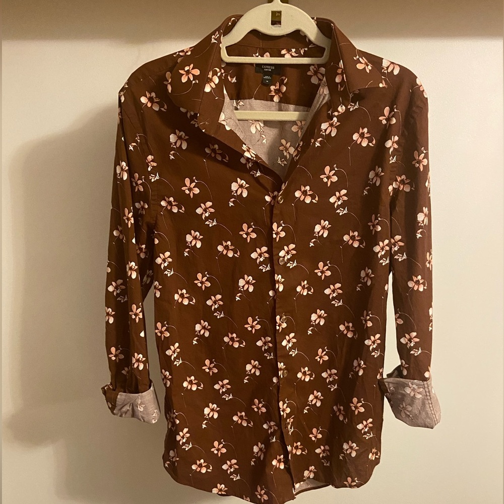 Express Beautiful Brown Floral Button Down, Medium